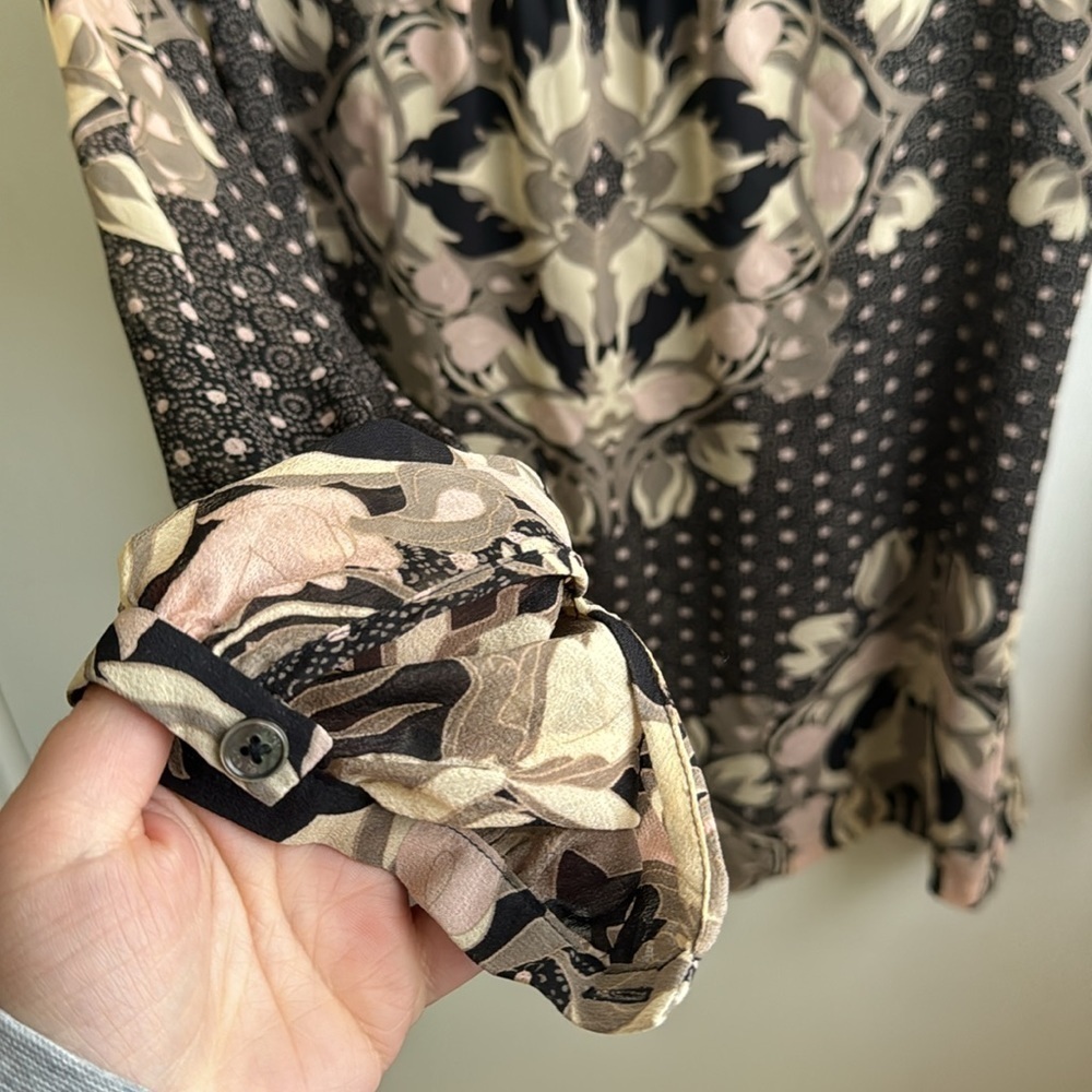 Tory Burch women’s size 4 black/brown blouse EUC - Picture 4 of 5